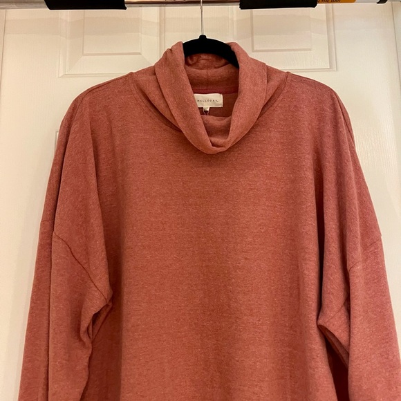 Melloday sweatshirt in a redish color - Picture 2 of 5